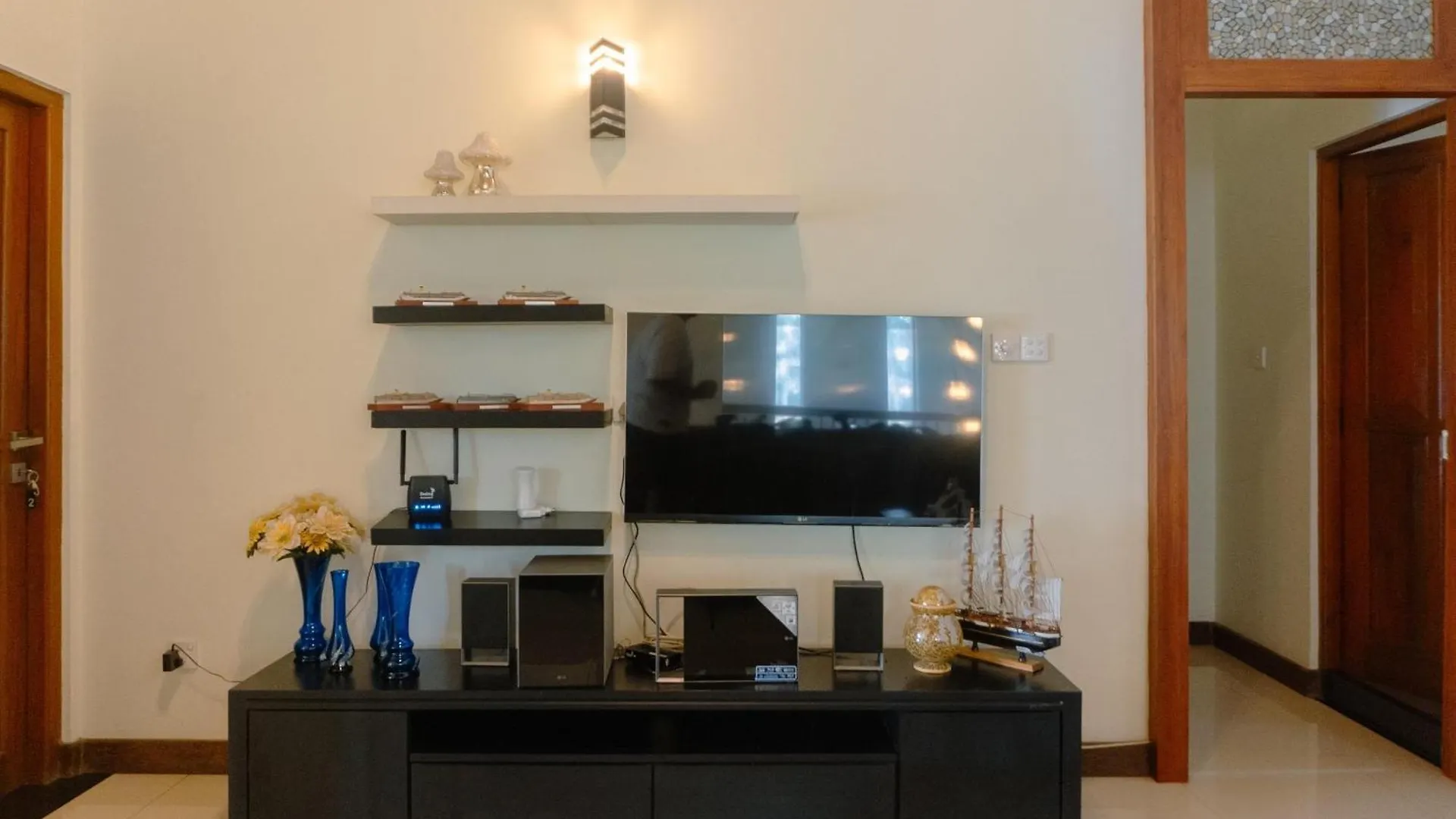Bigcity Villa - Airport Transit Hotel Katunayaka Sri Lanka
