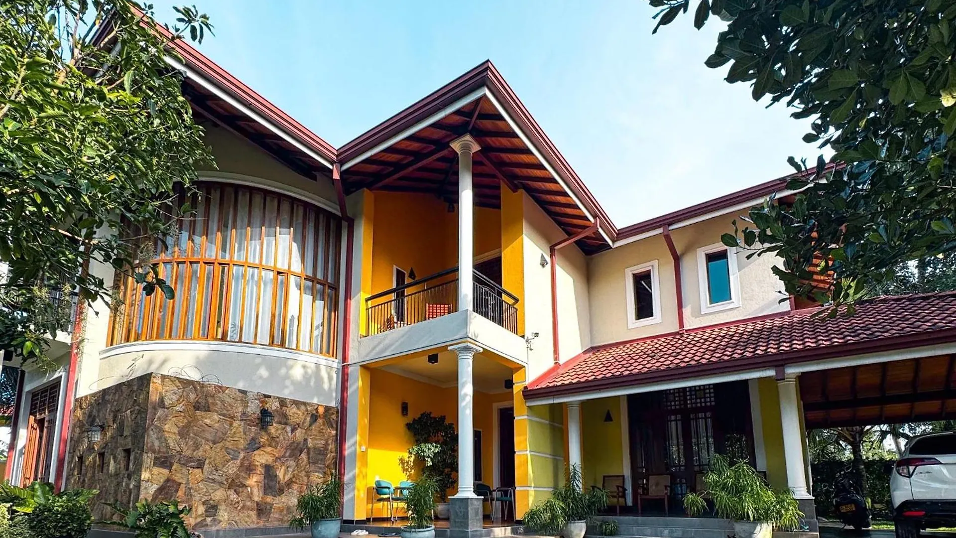Bigcity Villa - Airport Transit Hotel Katunayaka 4*,  Sri Lanka