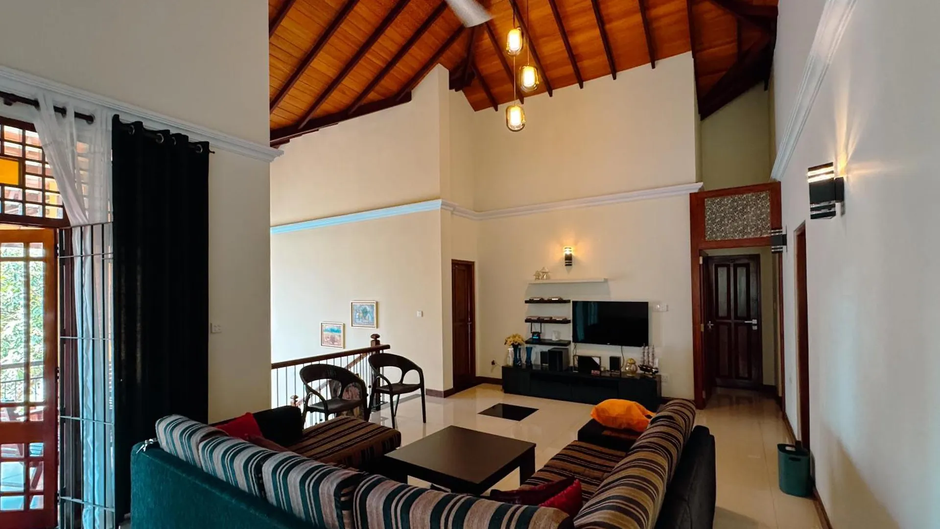 Maison d'hôtes Bigcity Villa - Airport Transit Hotel Katunayaka