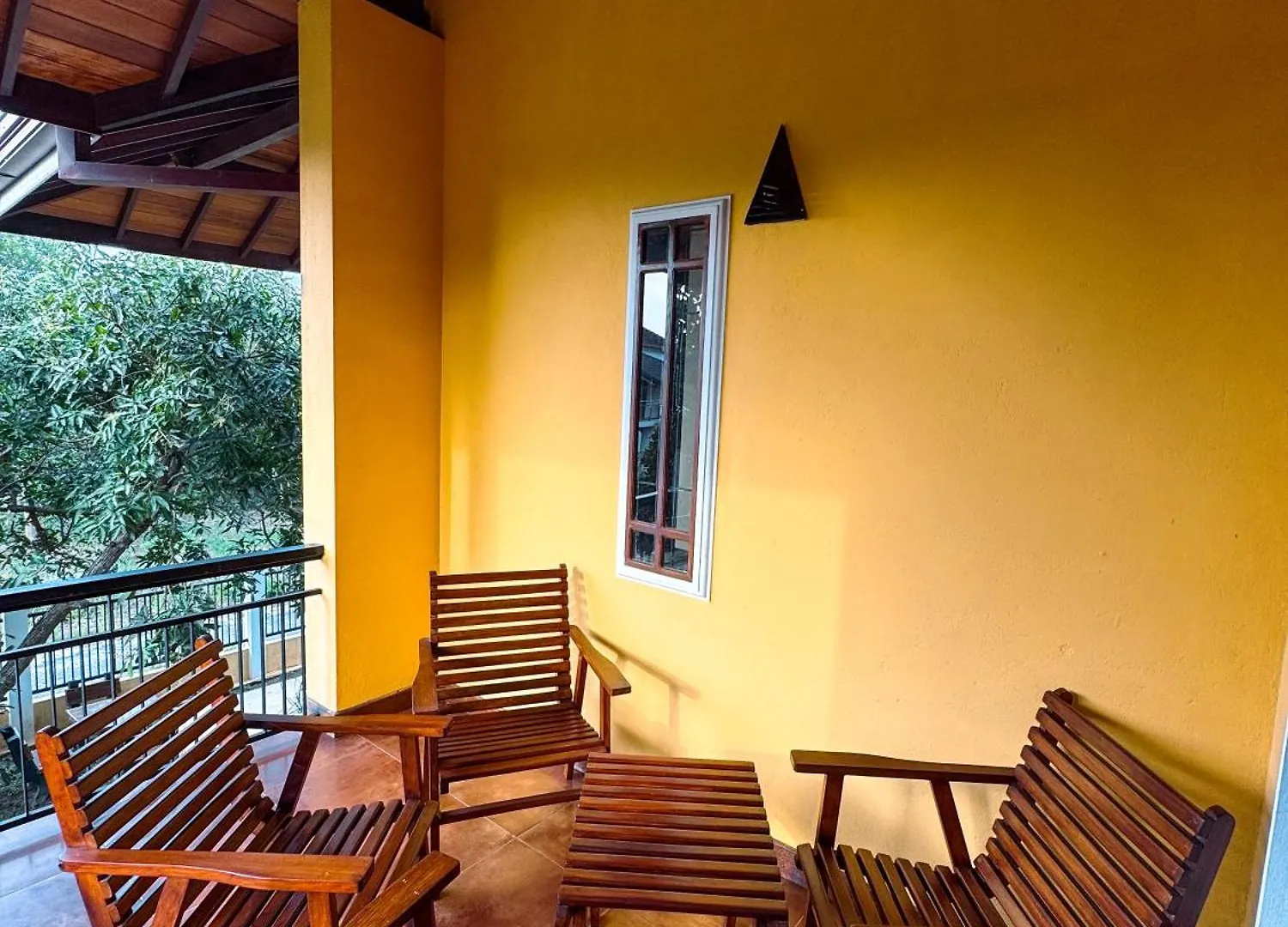Bigcity Villa - Airport Transit Hotel Katunayaka 4*,  Sri Lanka